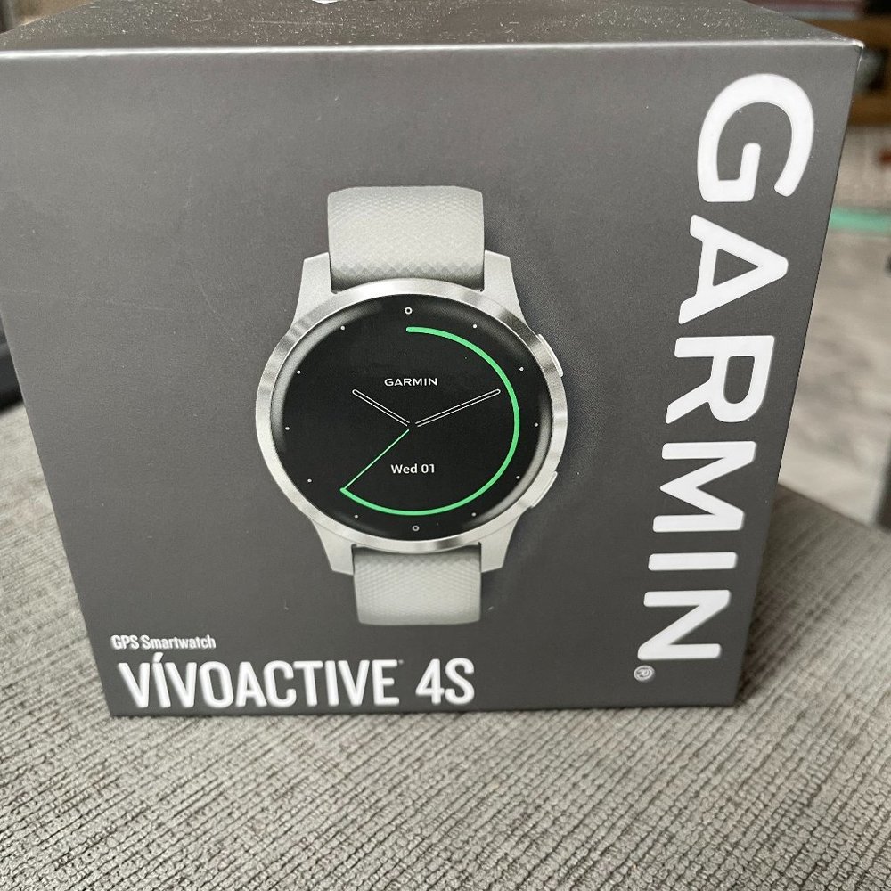 Garmin Vivoactive 4S Smart Watch